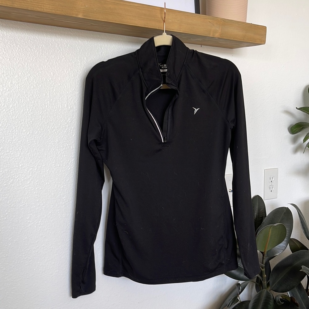 Old Navy Active half zip top